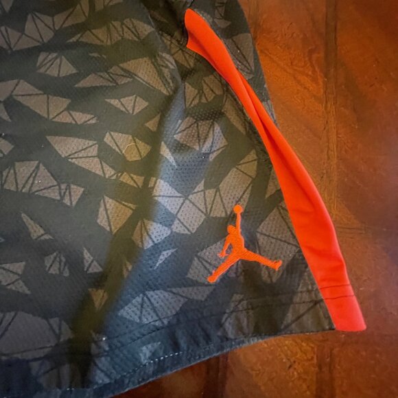 Jordan Camo Dri-Fit men’s basketball shorts - Picture 3 of 5